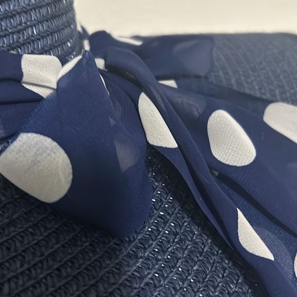 Sun hat - Picture 5 of 8